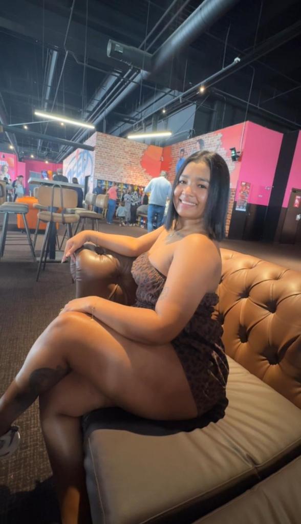 662477533: Chica busca chico en Madrid