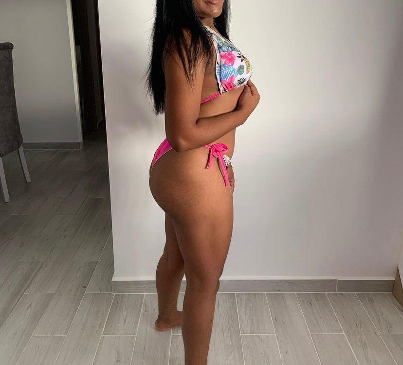 614925392: Chica busca chico en Tarragona