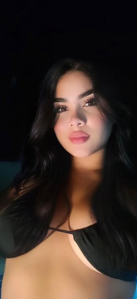 632756045: Chica busca chico en Tarragona