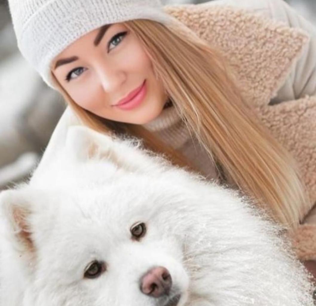 658527656: Virtual en Almería