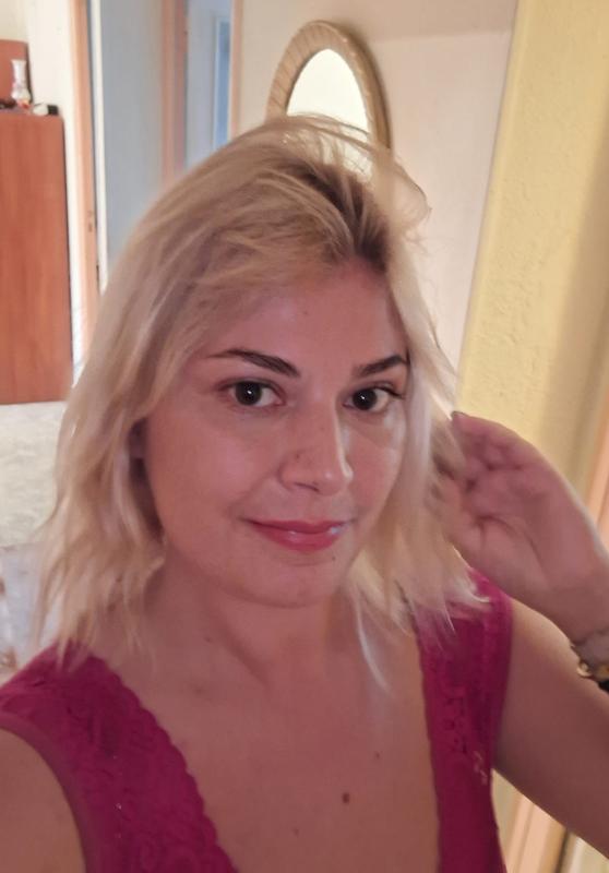 617688581: Chica busca chico en Tarragona