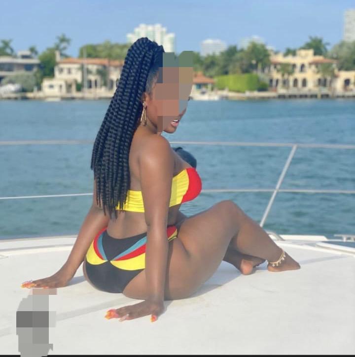 612221872: Chica busca chico en La Coruña