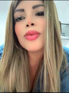 699387190: Chica busca chico en Cádiz