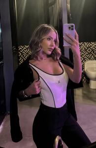 643361219: Chica busca chico en Cantabria