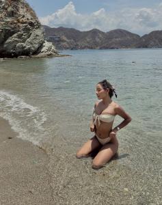 643361219: Chica busca chico en Cantabria