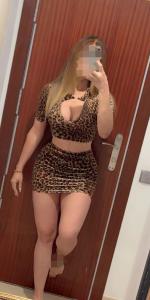 635267810: Chica busca chico en Barcelona