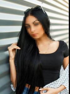 642706399: Chica busca chico en Murcia