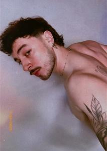 672044911: Chico busca chica en Tarragona