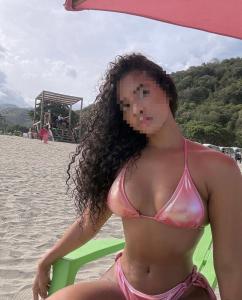 613213903: Chica busca chico en Alicante