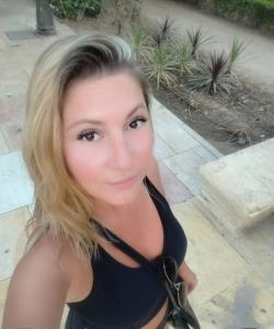 614984547: Chica busca chico en Málaga