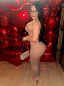 631468349: Chica busca chico en Madrid