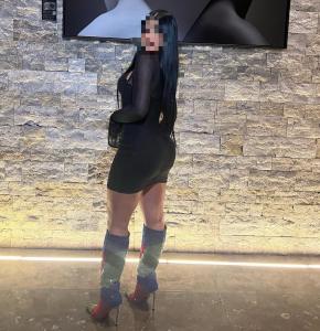 613832956: Chica busca chico en Almería