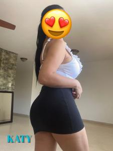 661168954: Chica busca chico en Madrid