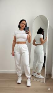 602537499: Chica busca chico en Granada