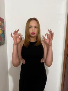 646793294: Chica busca chico en Soria