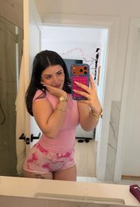 653389624: Chica busca chico en Valencia