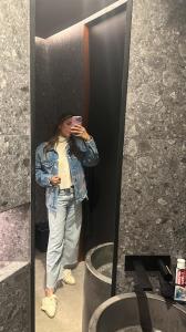 613844158: Chica busca chico en Málaga