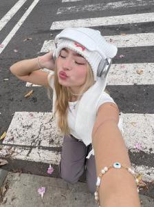 623721950: Chica busca chico en Zaragoza