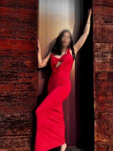 674339094: Chica busca chico en Murcia