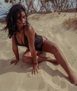 604462173: Chica busca chico en Málaga