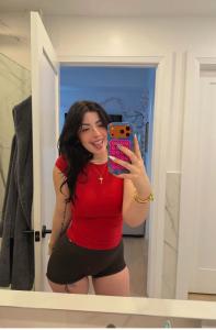 653389624: Chica busca chico en Valencia