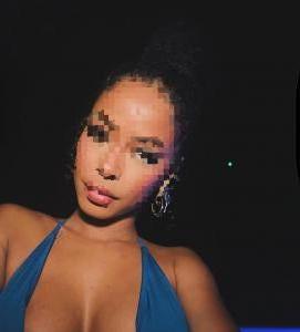 696253737: Chica busca chico en Las Palmas