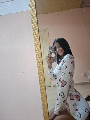 643047642: Chica busca chico en Zaragoza