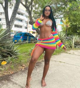 613463605: Chica busca chico en Lugo