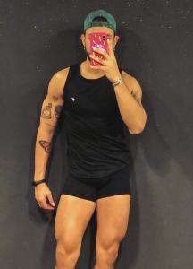 672044911: Chico busca chica en Tarragona