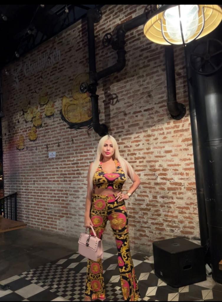 Chica busca chico en Madrid: 