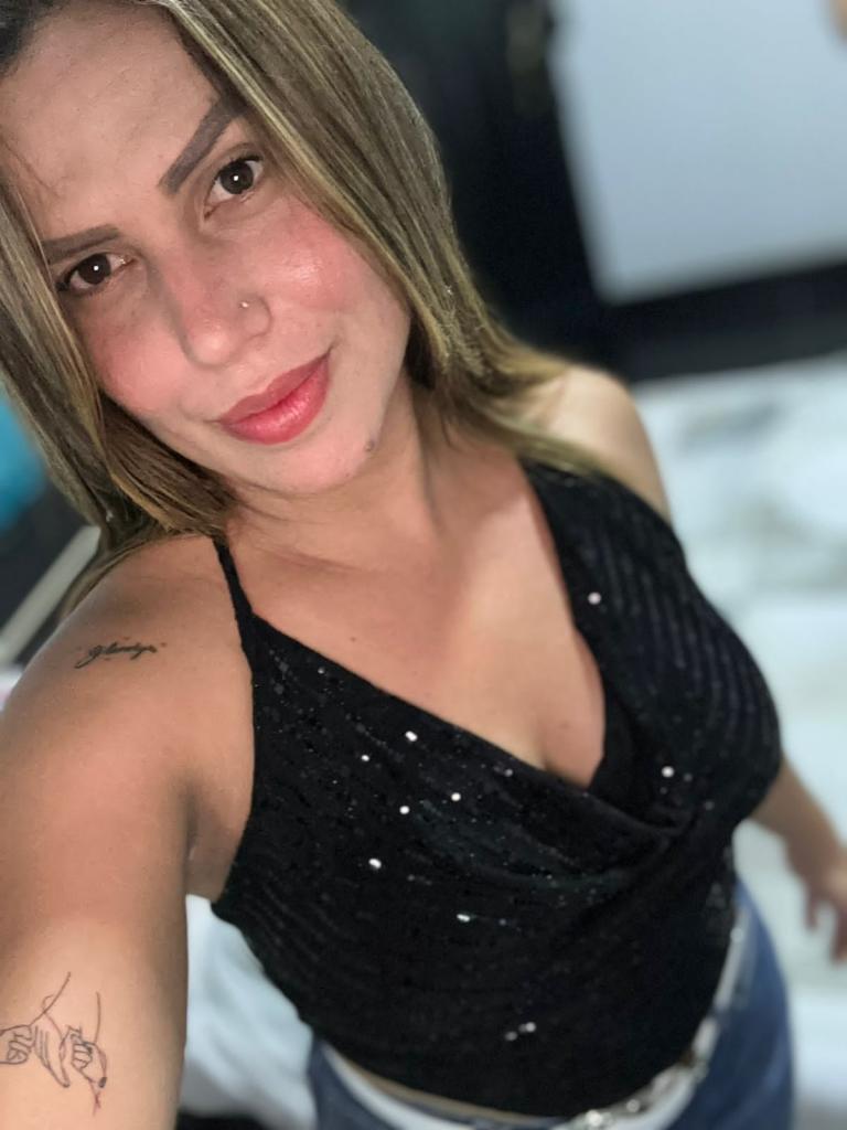 624153910: Chica busca chico en Sevilla