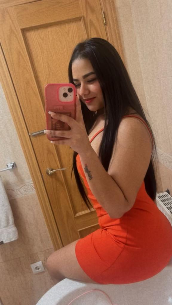 662585390: Chica busca chico en Madrid
