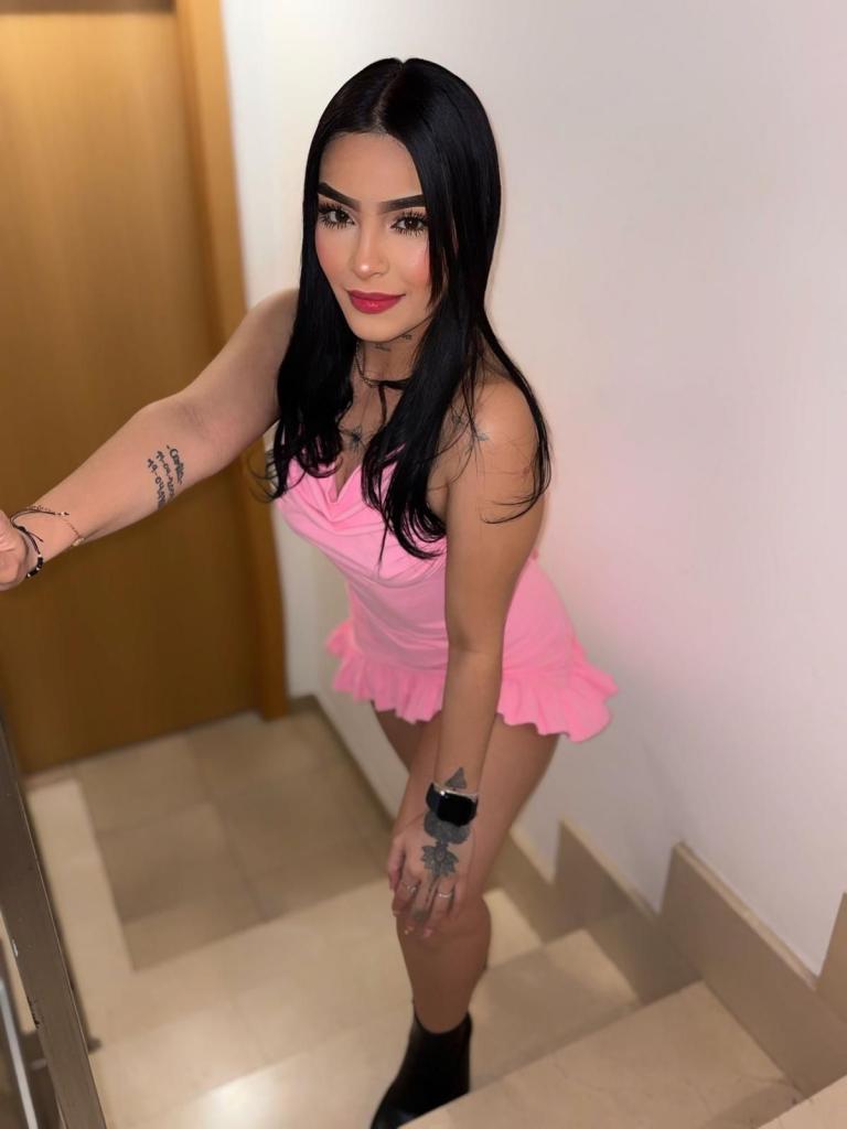 647201931: Chica busca chico en Madrid
