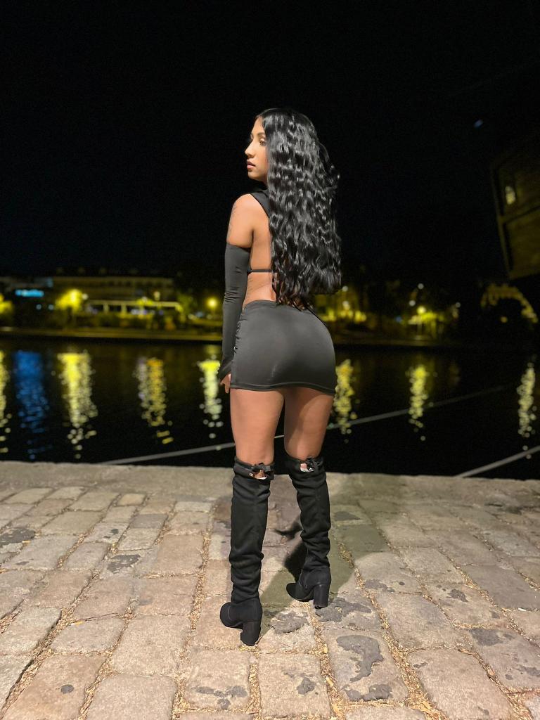 678716001: Chica busca chico en Madrid