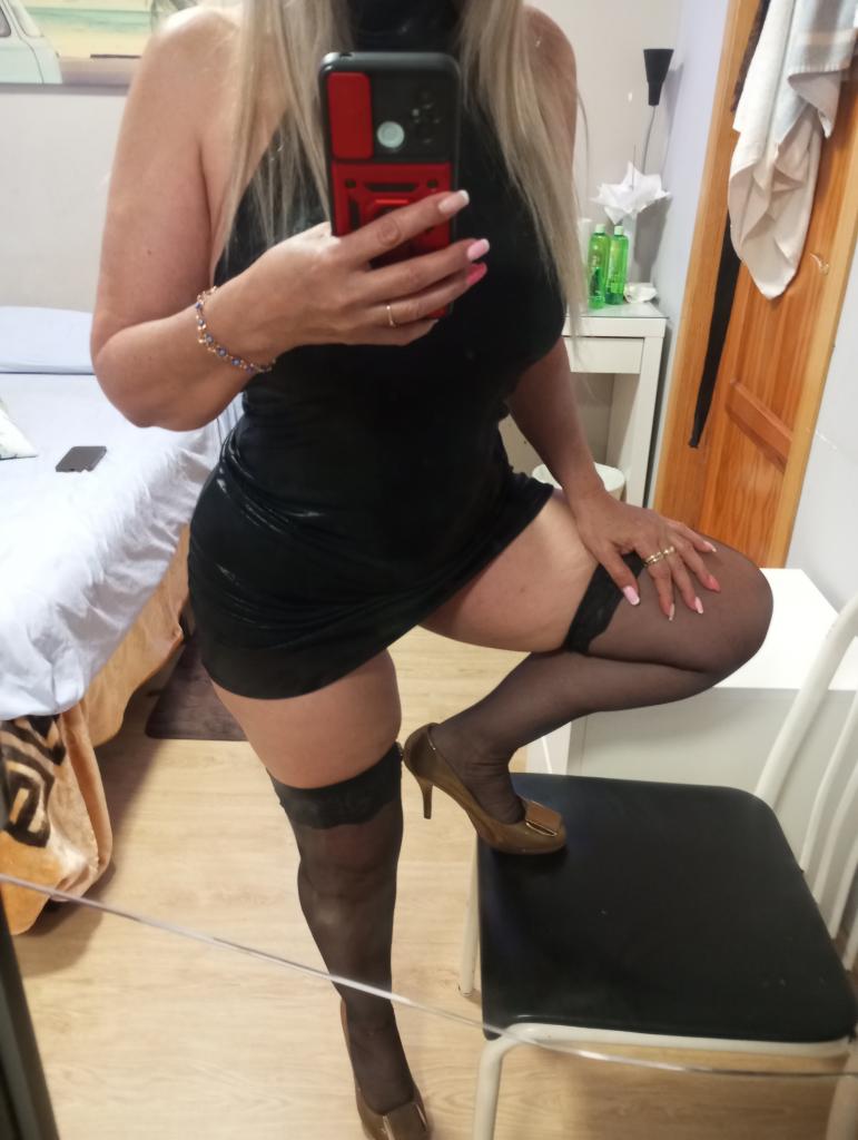 643053749: Chica busca chico en Madrid