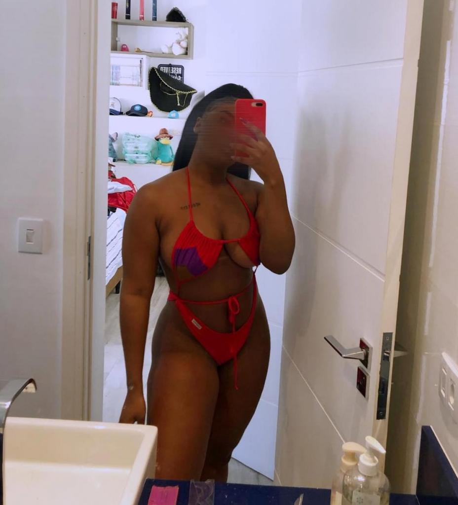 Chica busca chico en Cádiz: 