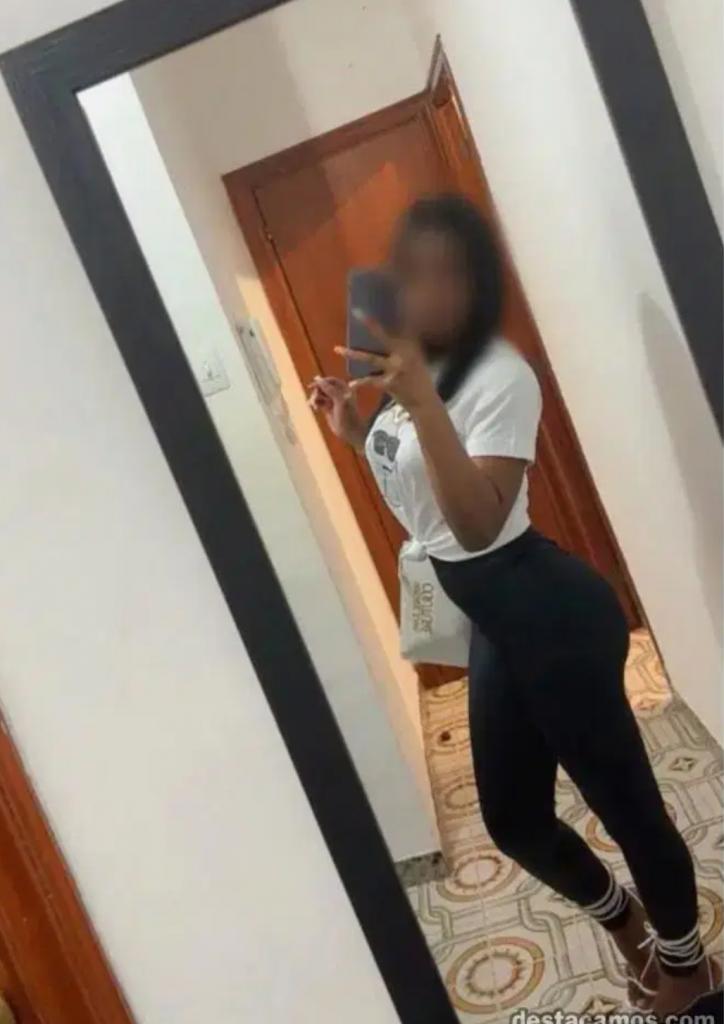 614735305: Chica busca chico en Orense