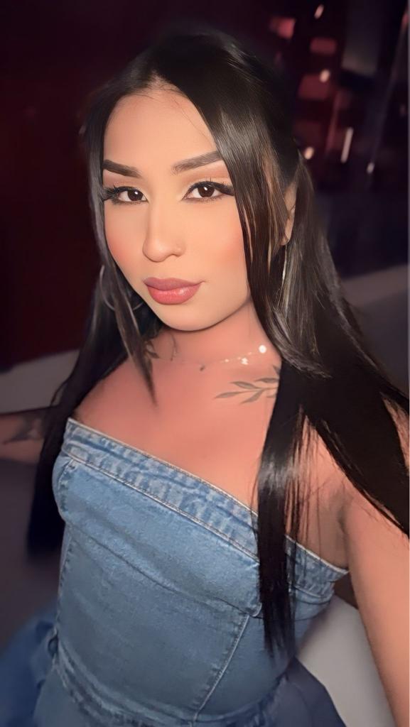 669076264: Transexual en Ibiza