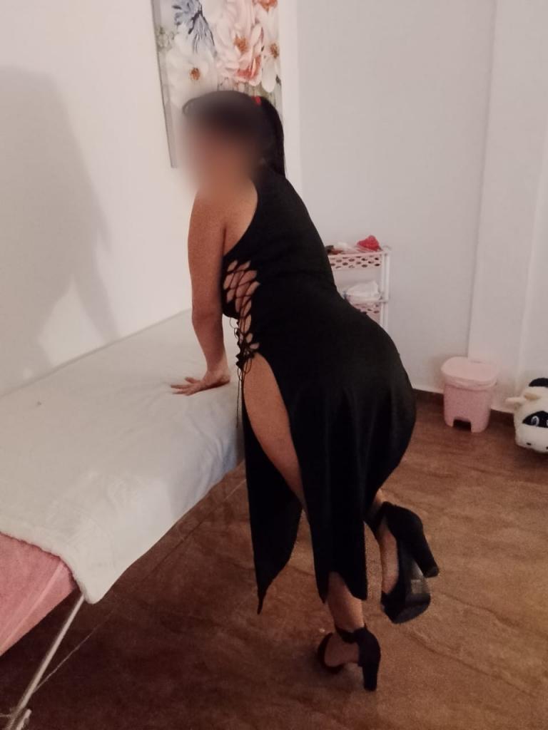 637573045: Chica busca chico en Huelva