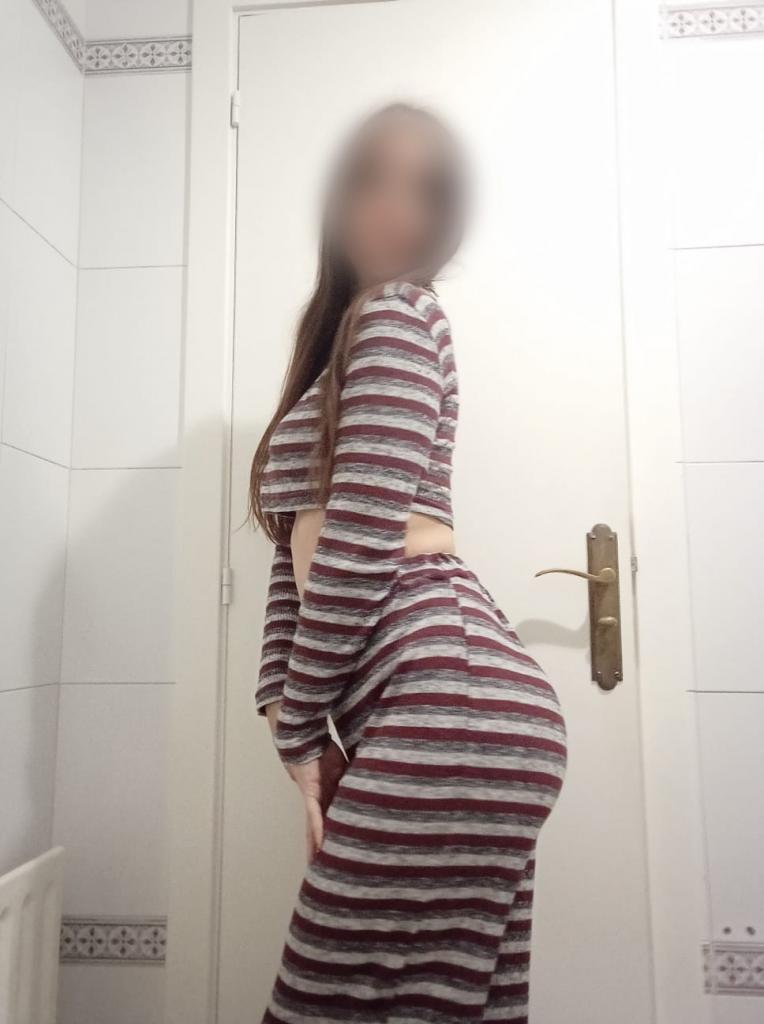 641618692: Chica busca chico en Pontevedra