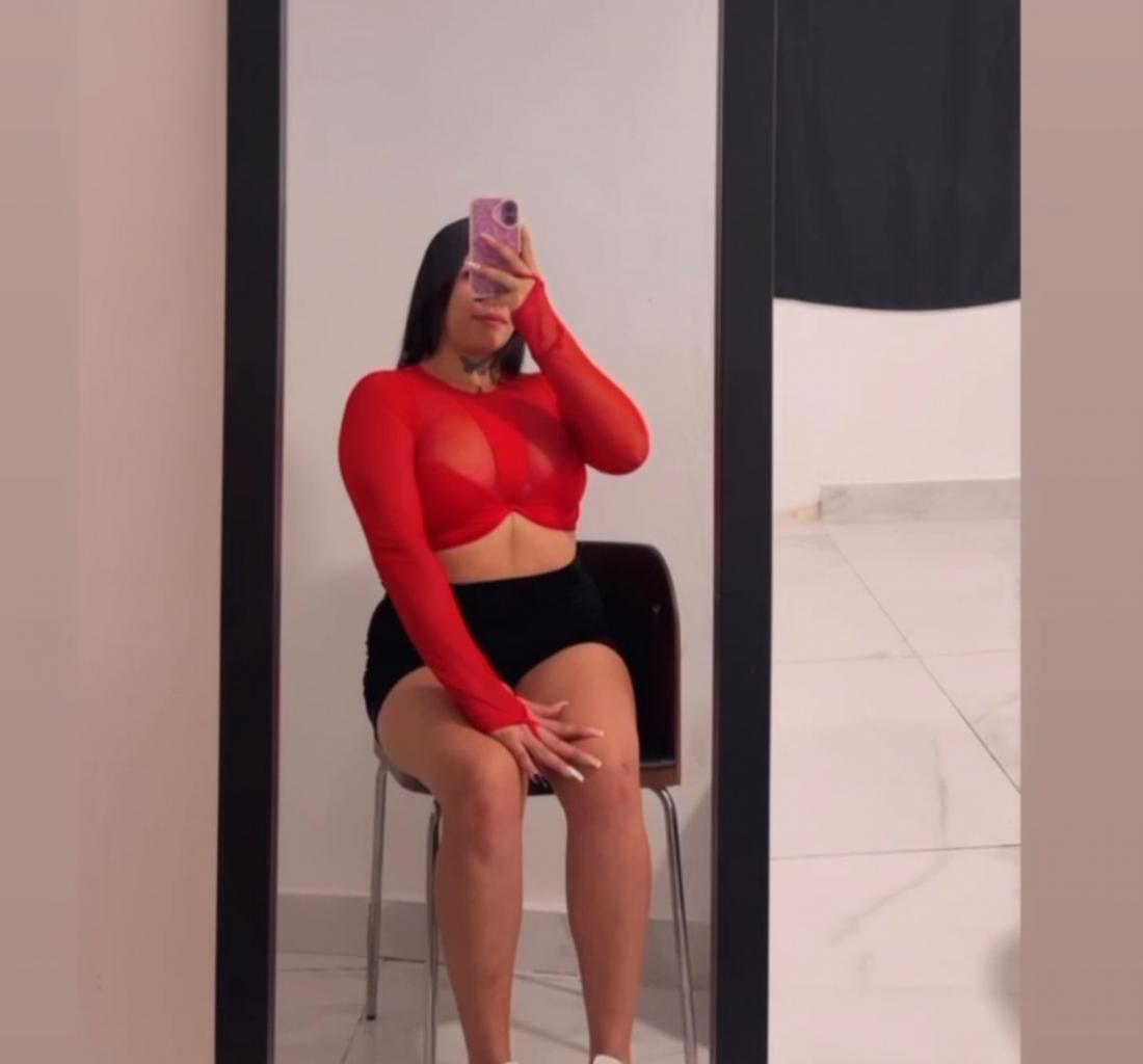 627545070: Chica busca chico en Valencia