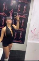 614877229: Chica busca chico en Navarra