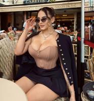 603411048: Chica busca chico en Gerona