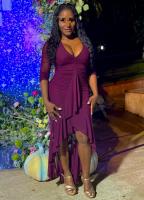 631779935: Chica busca chico en Cádiz