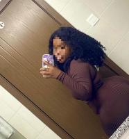 603937464: Chica busca chico en Málaga