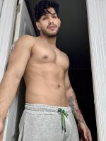 627275163: Chico busca chica en Granada