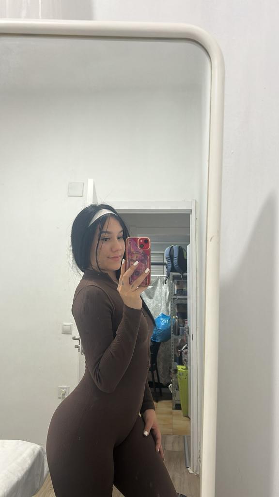 613230585: Chica busca chico en Madrid