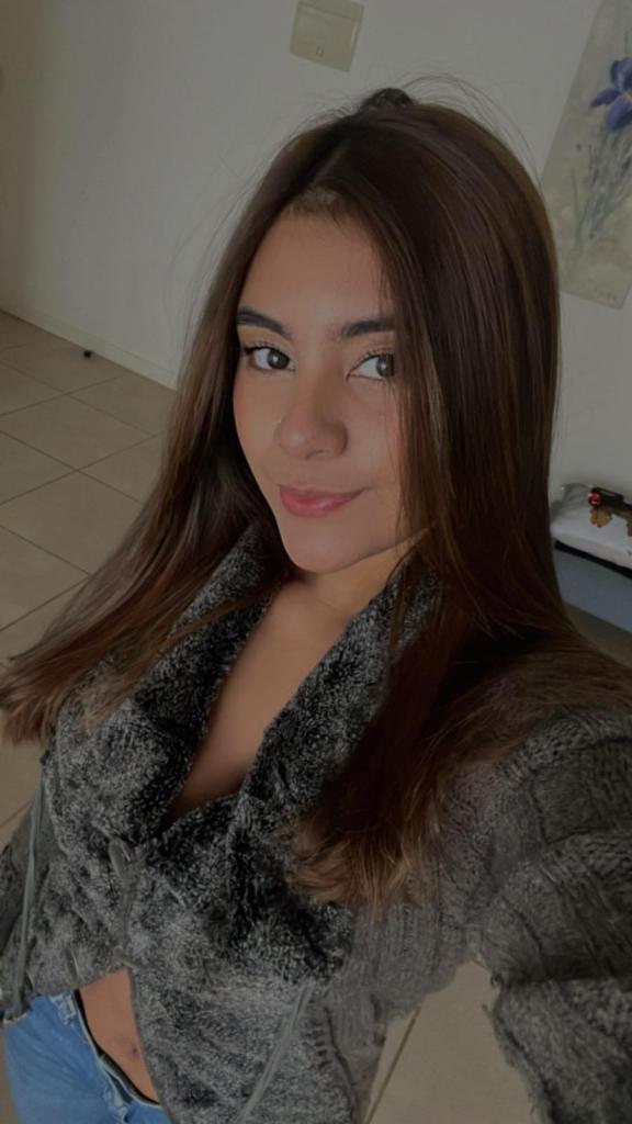 613386047: Chica busca chico en Madrid