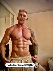 744456349: Chico busca chica en Madrid