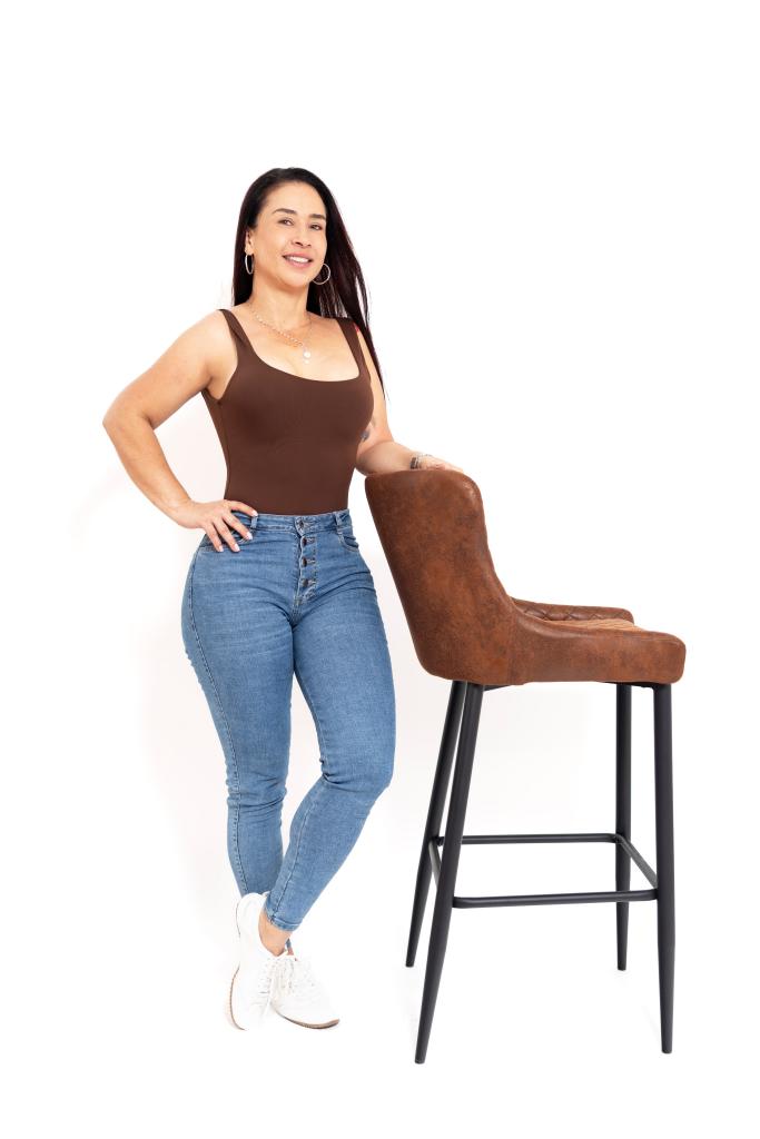 607160840: Chica busca chico en Tenerife